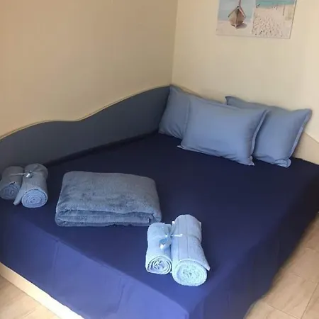 Apartamento Rainbow 1 *